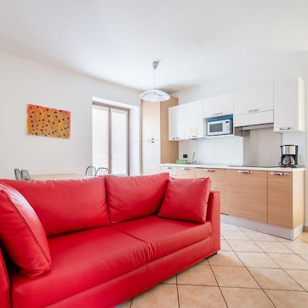 Residence Villa Degli Aranci 加尔达湖滨 外观 照片