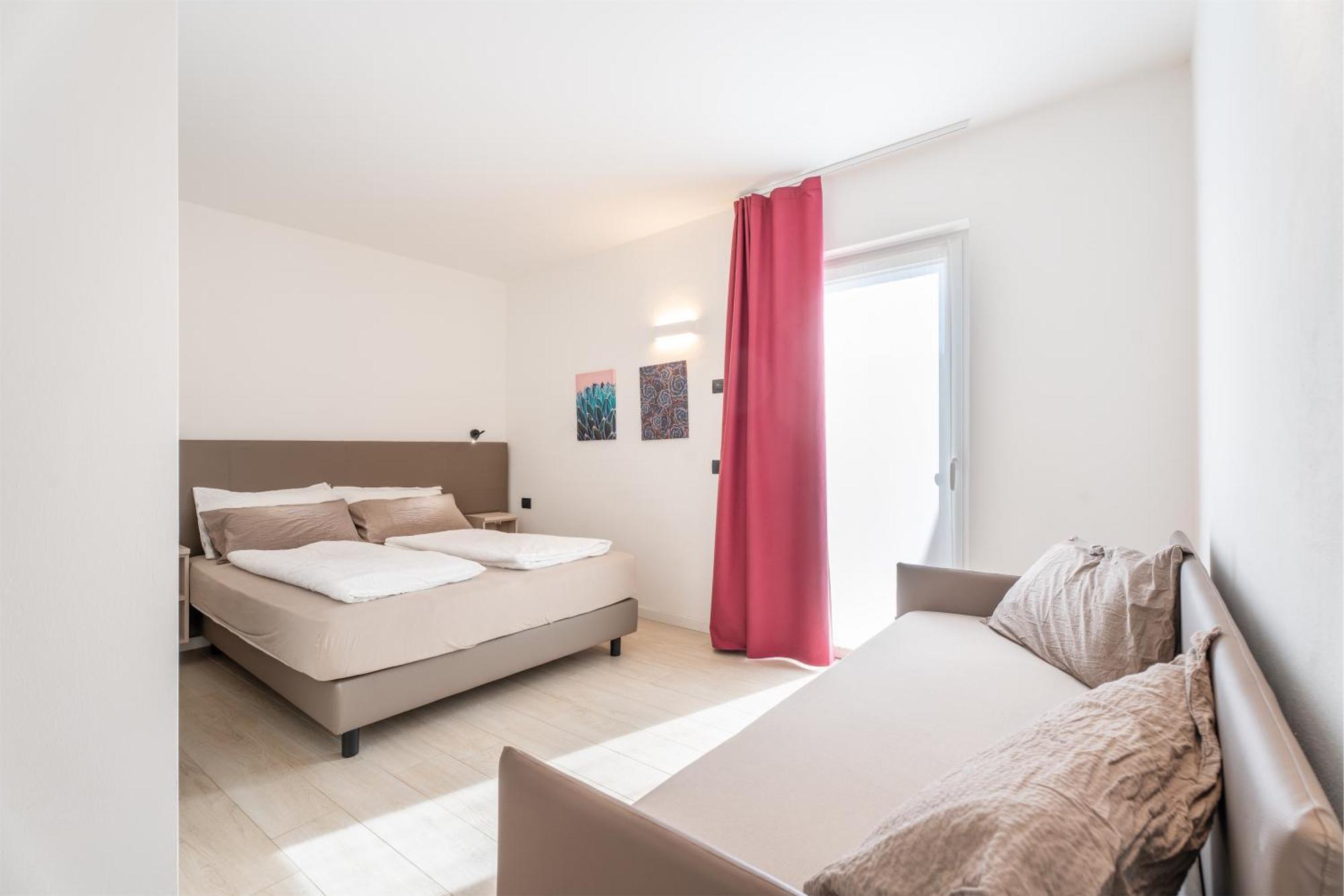 Residence Villa Degli Aranci 加尔达湖滨 外观 照片