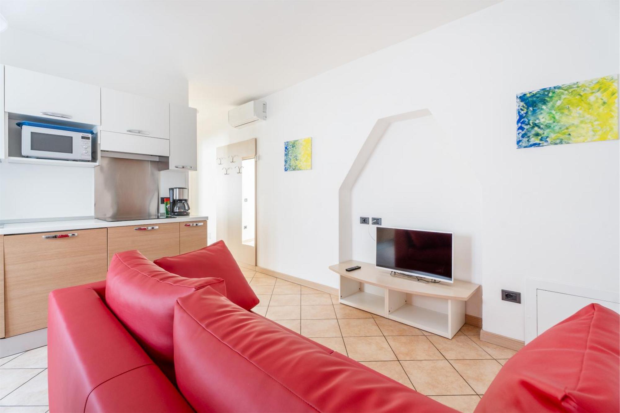 Residence Villa Degli Aranci 加尔达湖滨 外观 照片