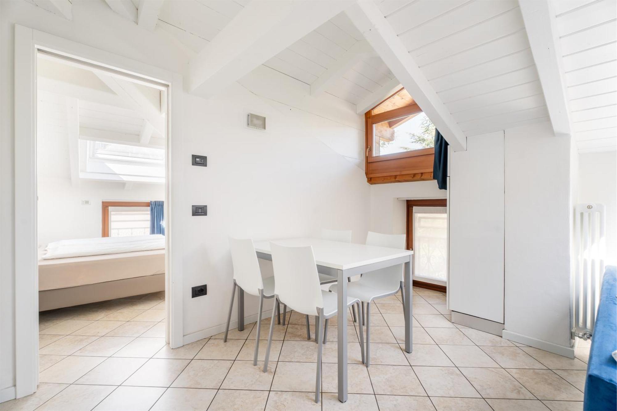 Residence Villa Degli Aranci 加尔达湖滨 外观 照片