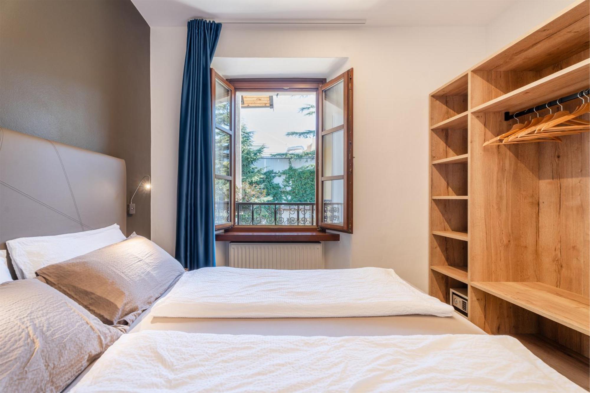 Residence Villa Degli Aranci 加尔达湖滨 外观 照片